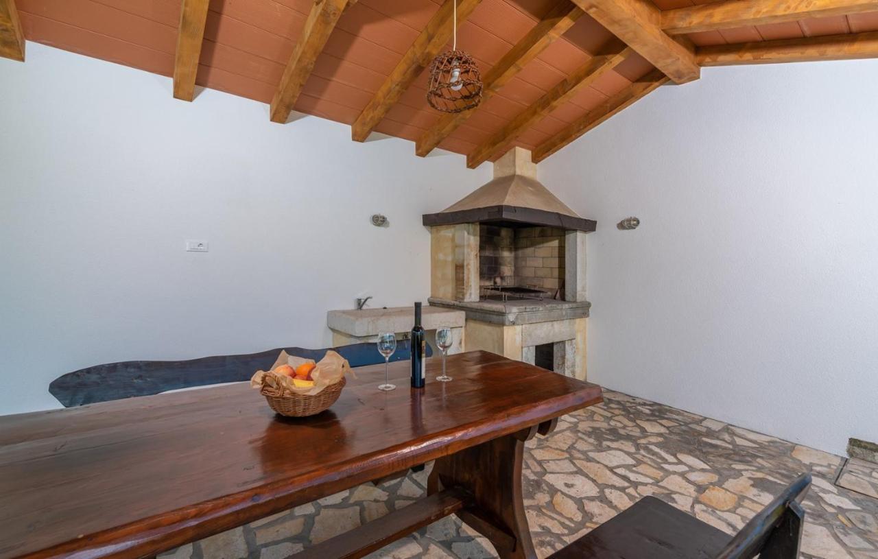 Spacious Four-Bedroom Villa Marija Klostar Extérieur photo