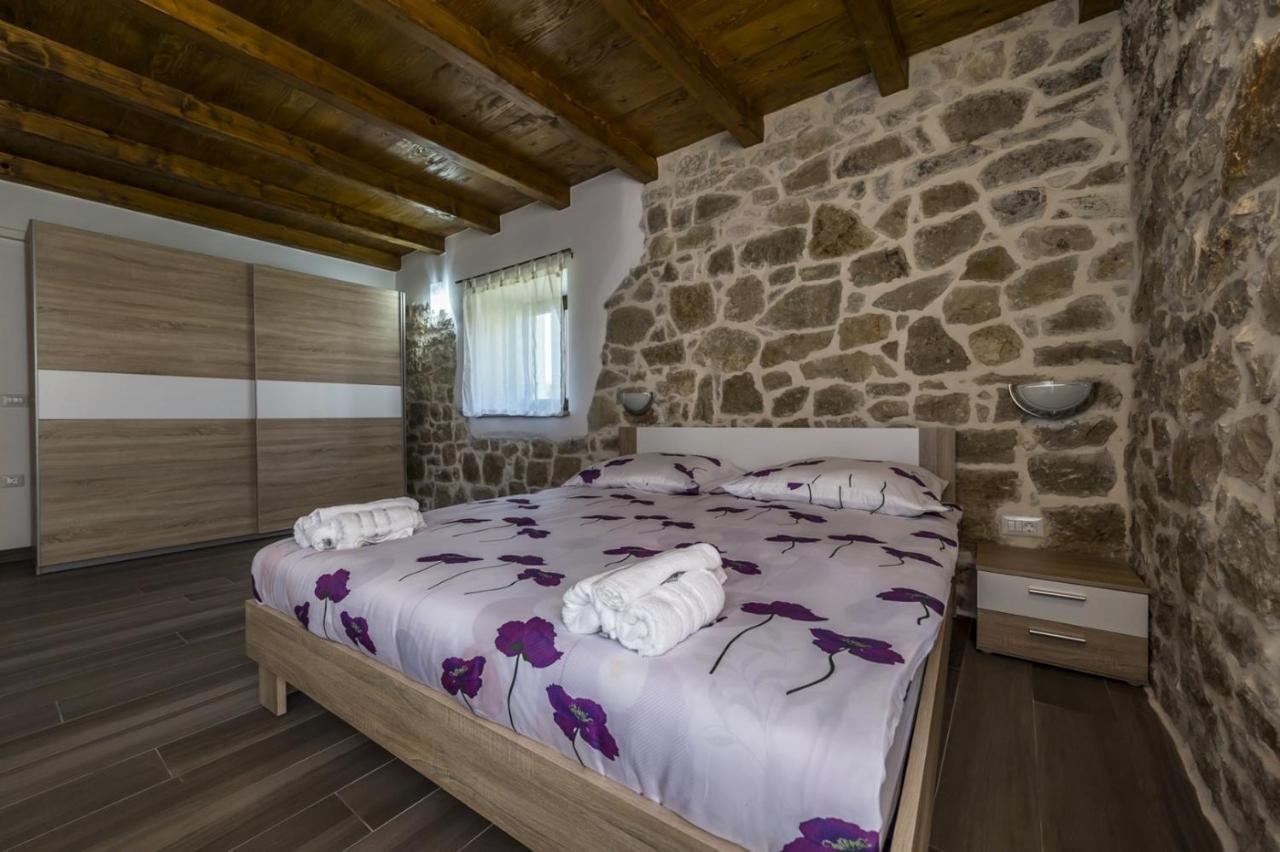 Spacious Four-Bedroom Villa Marija Klostar Extérieur photo