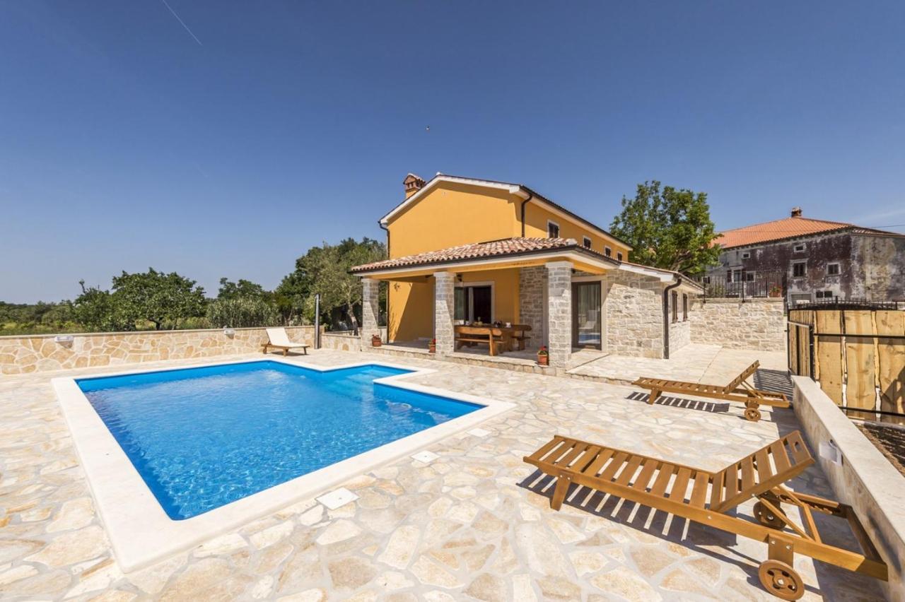 Spacious Four-Bedroom Villa Marija Klostar Extérieur photo